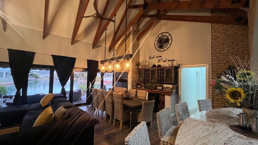 3 Bedroom Property for Sale in Marina Martinique Eastern Cape